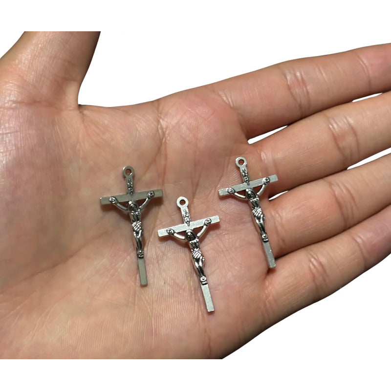 Abalorio 50 Grms Crucifijo Metálico Cruz Para Bisutería