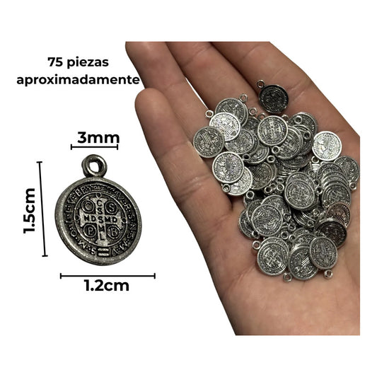 Dije Medalla San Benito Metal Chica 75 Piezas Plateado