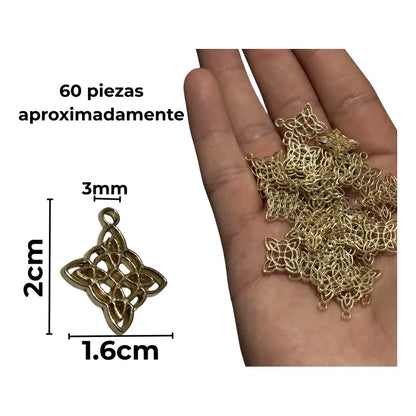 Dije Nudo De Bruja En Metal 60 Piezas Dorado