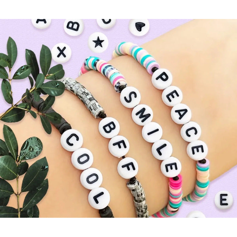 2,000 Pzs Luneta Abecedario Letra Acrílica Pulsera Bisutería Happy Face B/n